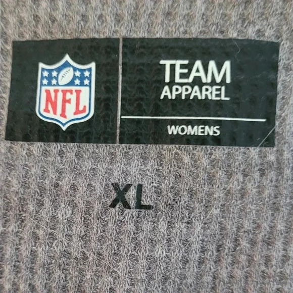 CLEVELAND BROWNS Women's Light Thermal (New) - Picture 4 of 6